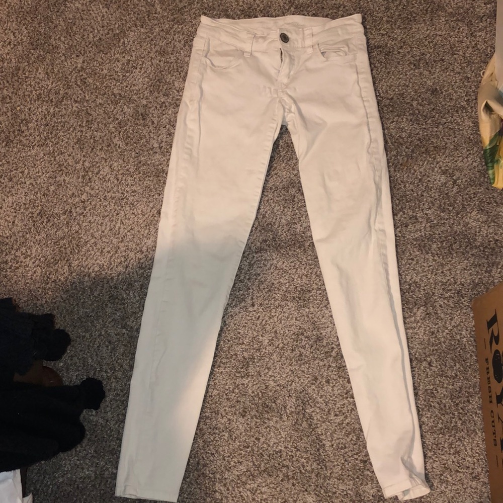 American eagle stretch white jeans